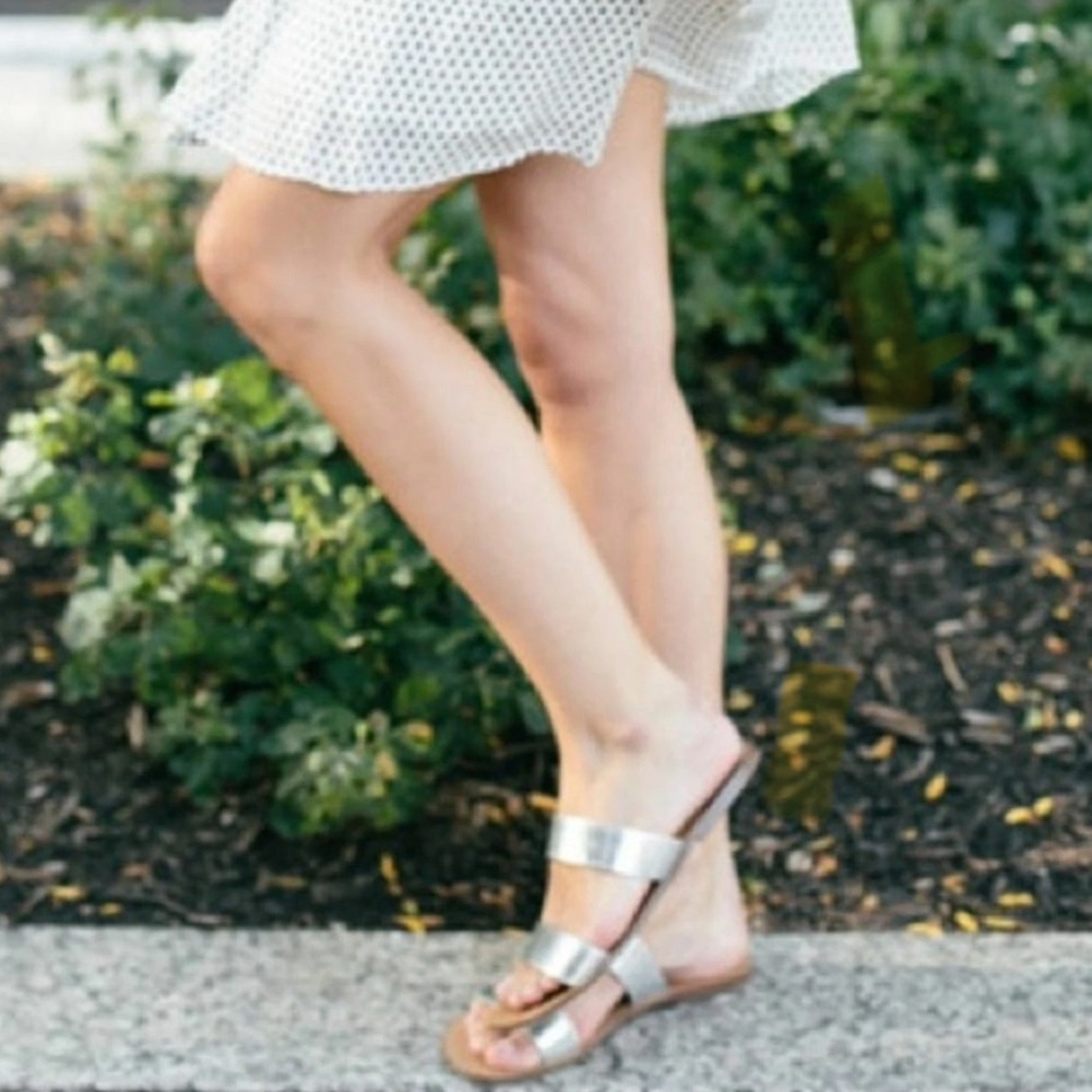 J. Crew Malta Mirror Metallic Sandal in Silver Size 6